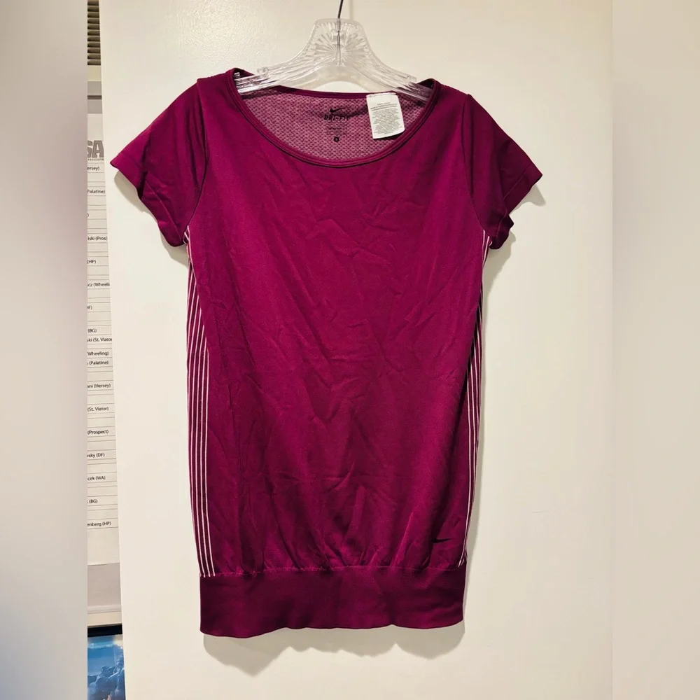 NIKE Women's Purple Top
